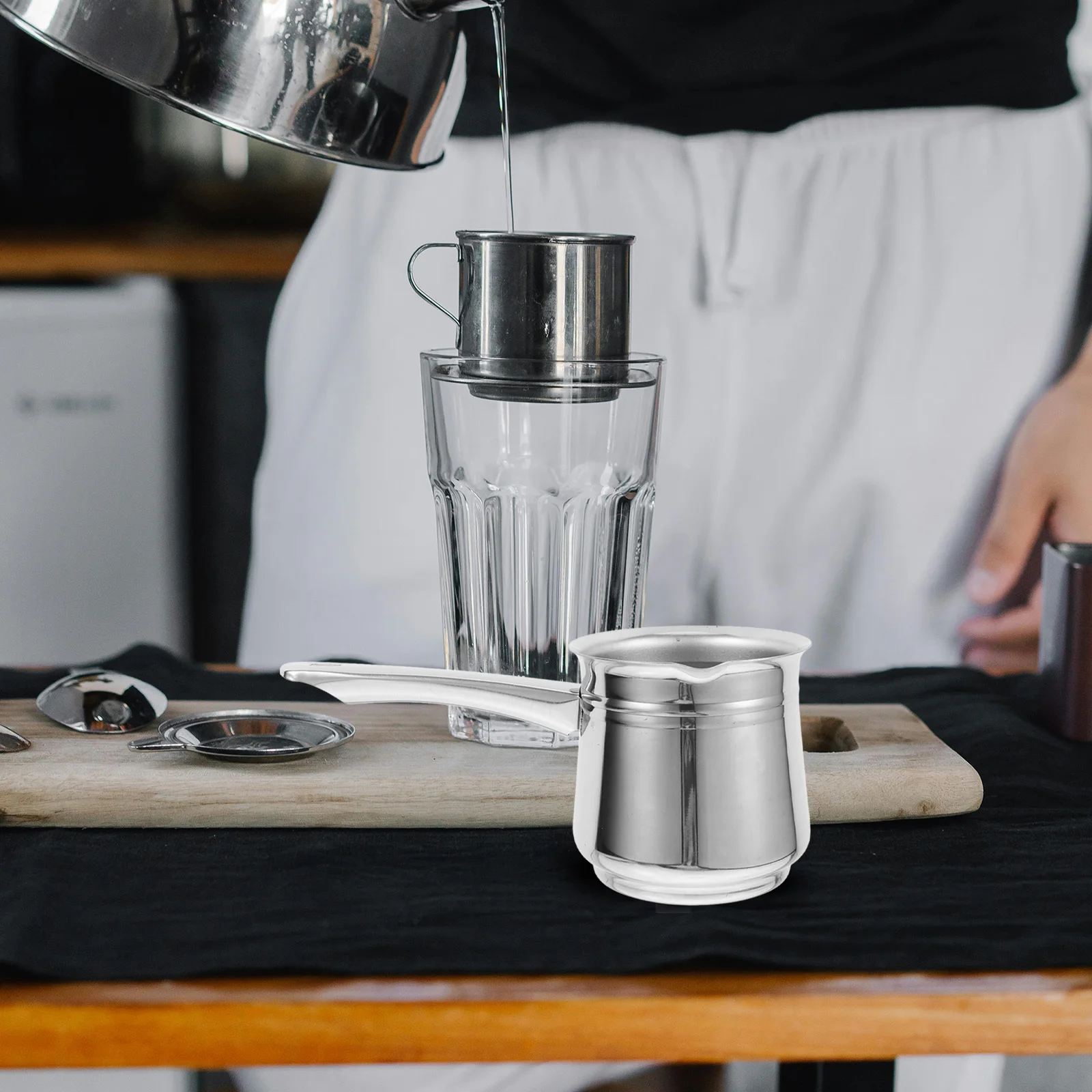 

Турецкий кофейник мокко из нержавеющей стали, 720 мл, прочный многофункциональный бытовой кофейник для эспрессо, элегантный дизайн, простой в использовании и