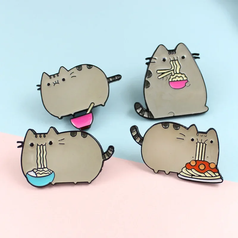 Kawaii Pusheen аниме эмалевые булавки прекрасные ювелирные изделия животные Повседневный металлический значок аксессуары для Хэллоуина подарки для друзей