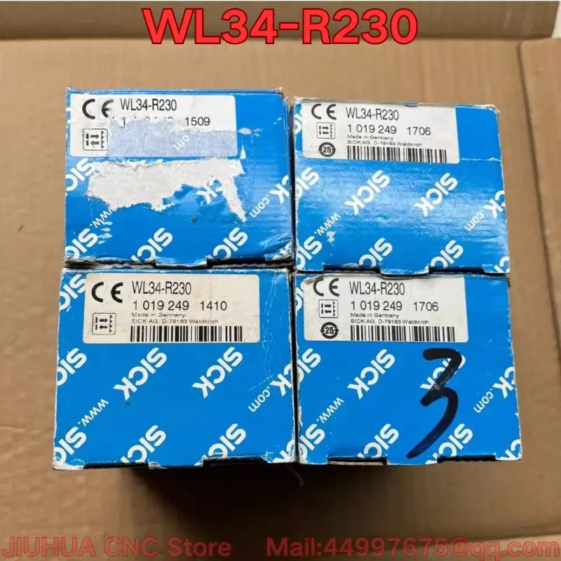 Brand new WL34-R230 photoelectric sensor