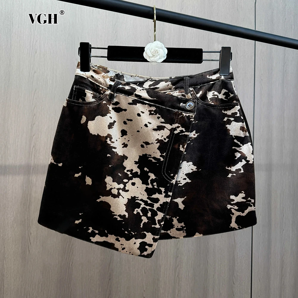 VGH Camouflage Printed Short Skirts For Women Asymmetrical High Waist Patchwork Single Button Streetwear A Line Skirt Female New