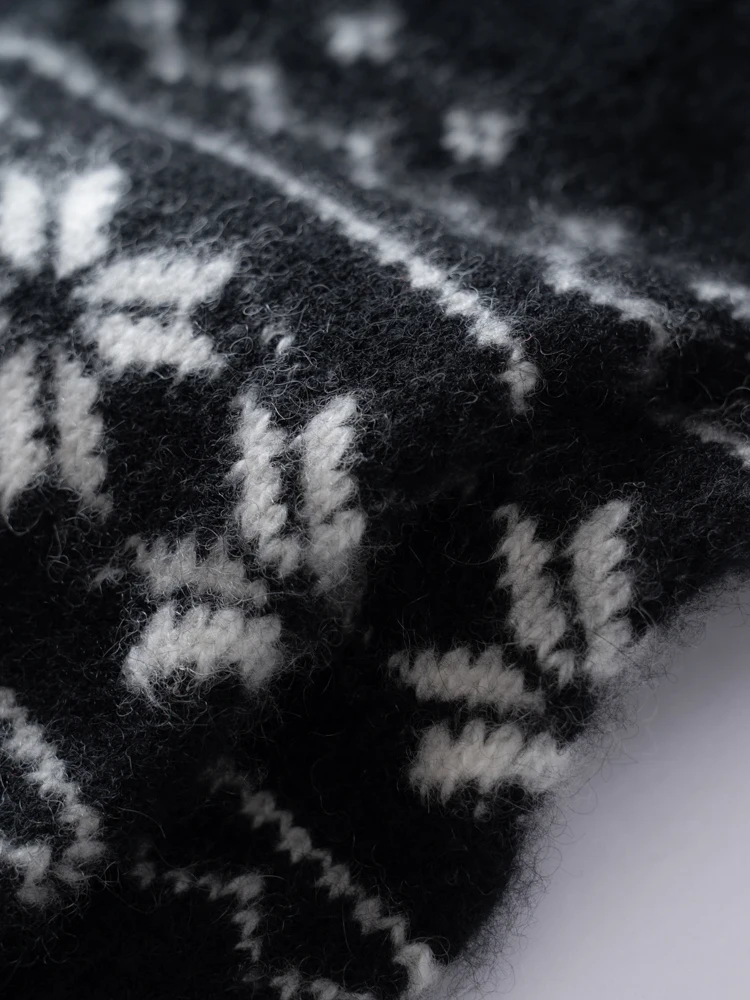 ZYCZCXX A-grade 100% Cashmere Knitted Soft Warm Touch Screen Gloves in Autumn and Winter Stretch Gloves for Men And Women.