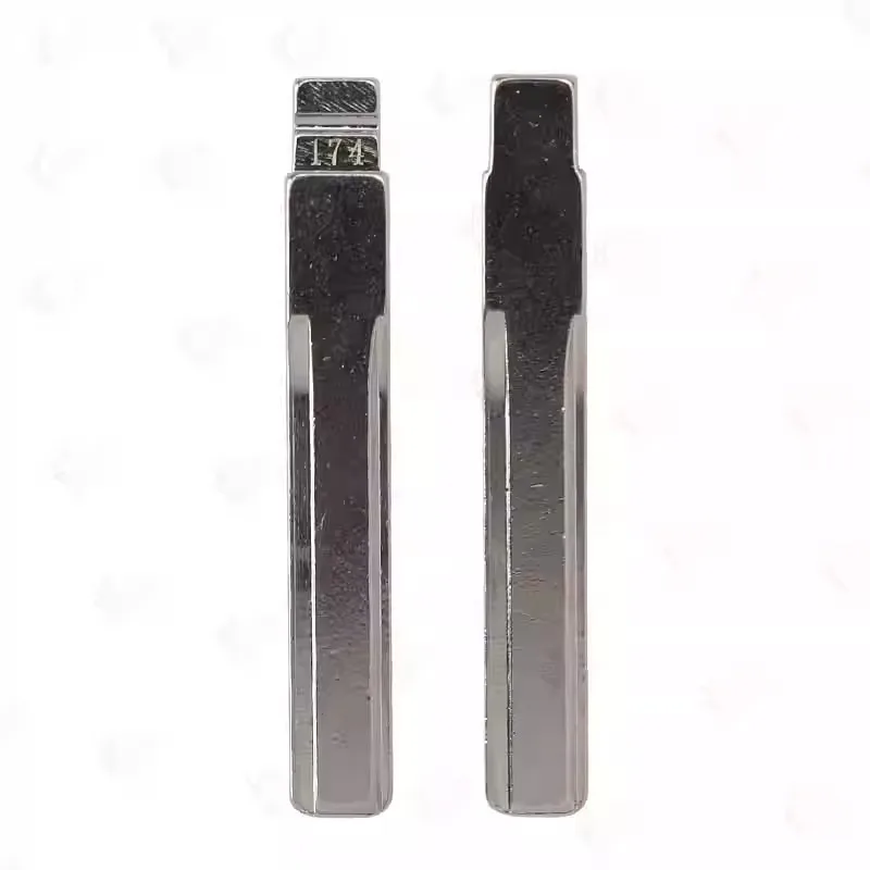 for No.174 car key blank in the middle slot is suitable for Opel vertical milling and folding the original replacement key