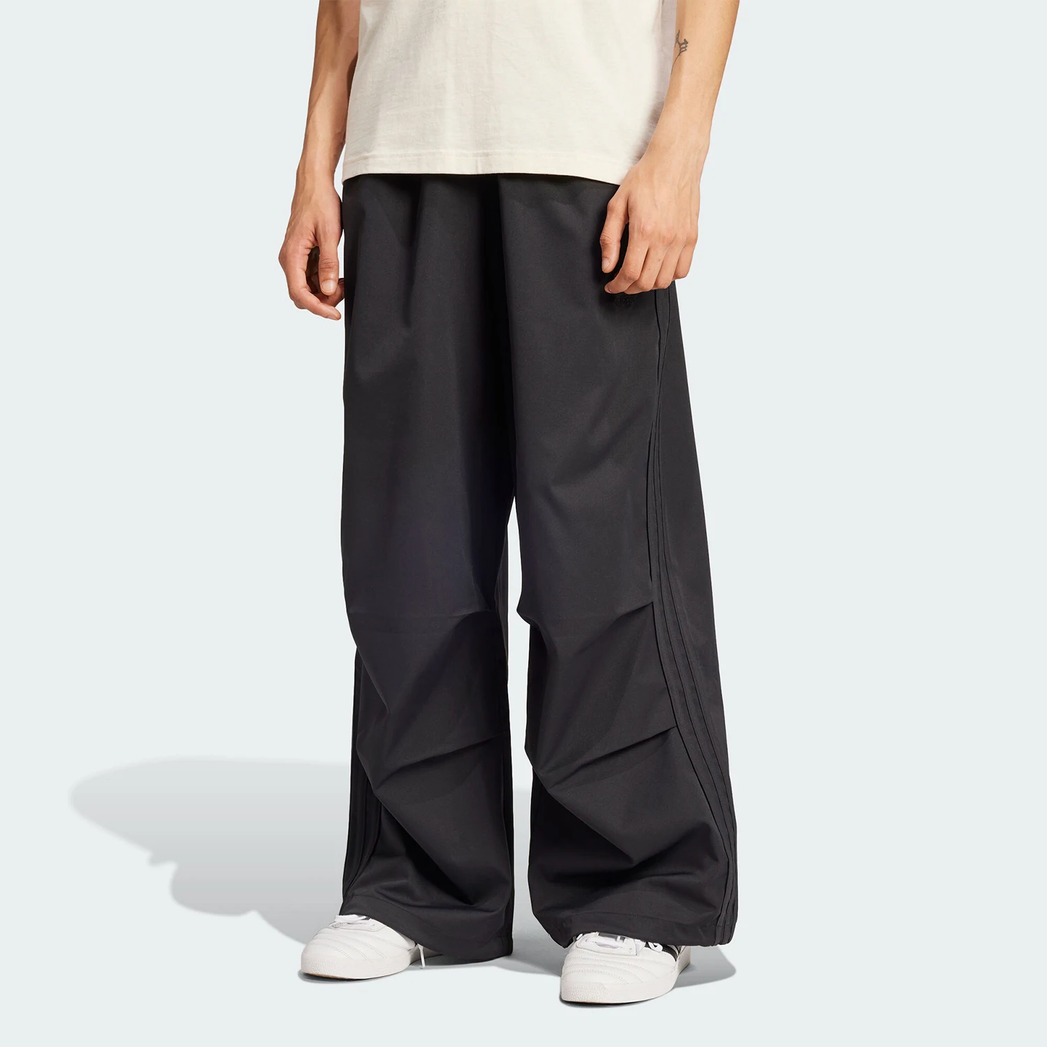 Adidas Official Genuine Three Stripes Men's Loose Outdoor Casual Sport Pants IY2075
