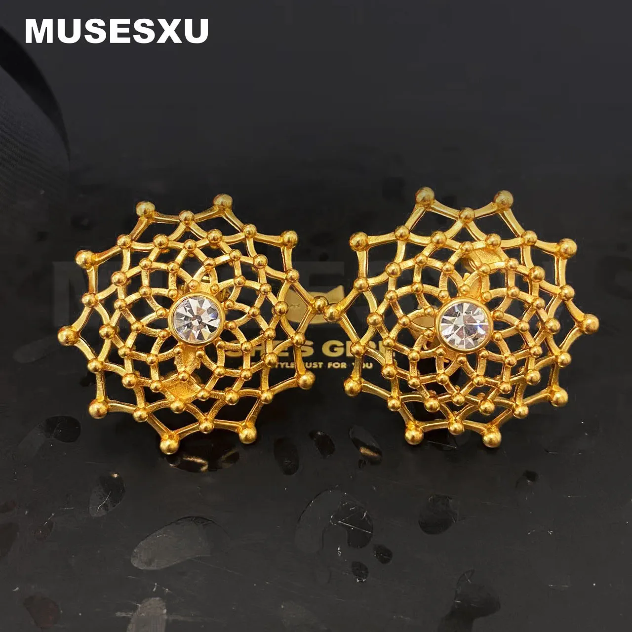 

Jewelry & Accessories Retro Style High Quality Mesh Flower Shaped Earrings For Women's Parties Gifts