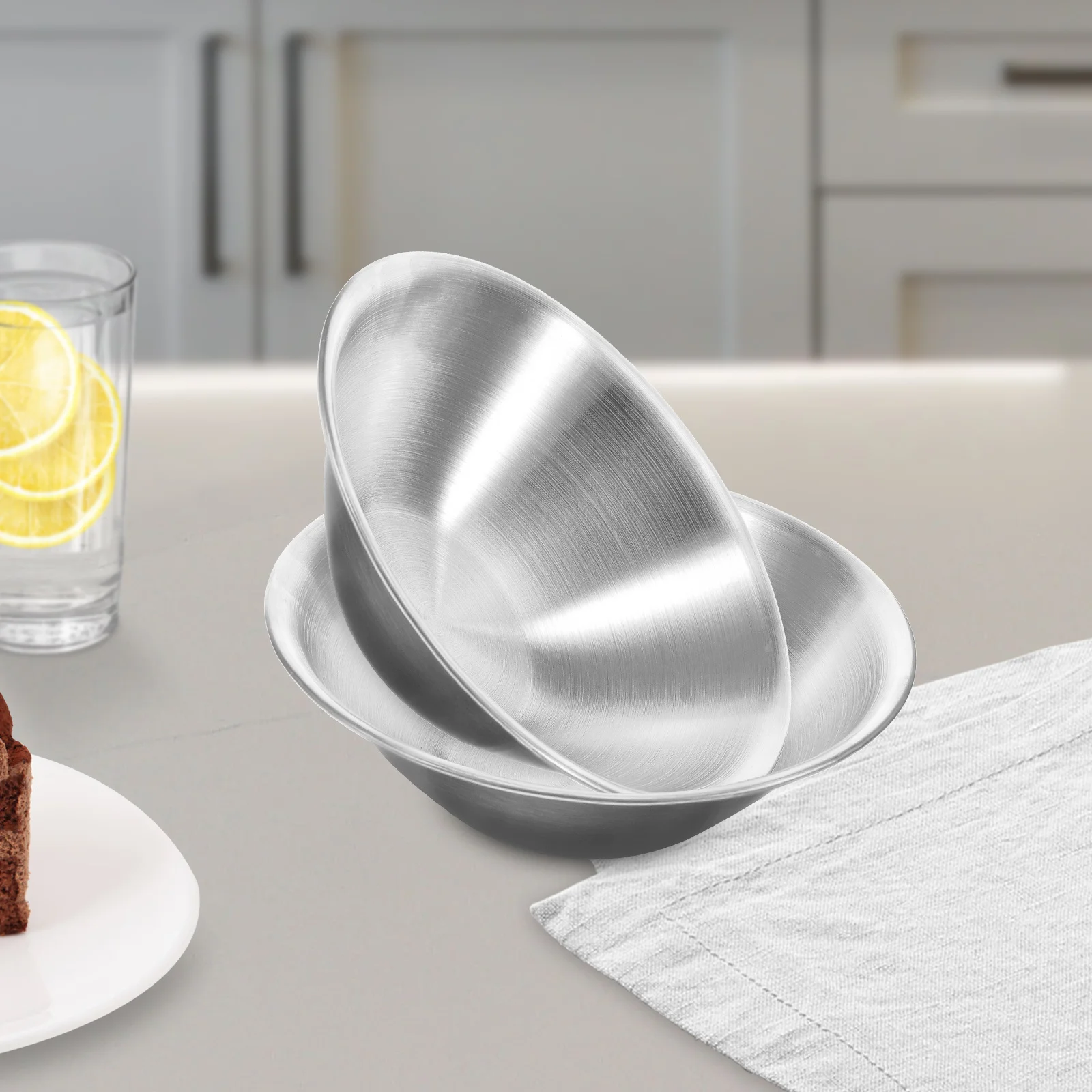 2Pcs Stainless Steel Mixing Bowl Set Smooth Lightweight Stackable Salad Bowl for Indoor Outdoor Multi-Function Serving Use