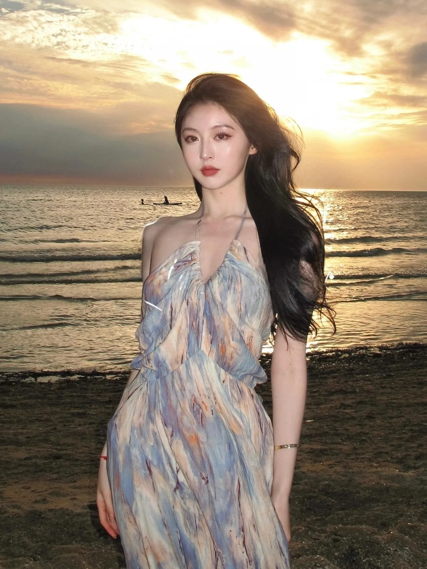 

Летняя краска масла RIXO COLOR BDING NELINE BANDEAU DR HOLIDAY BEACH BAL FLOWER PRINT MAXI DR для YOUNG WOMEN