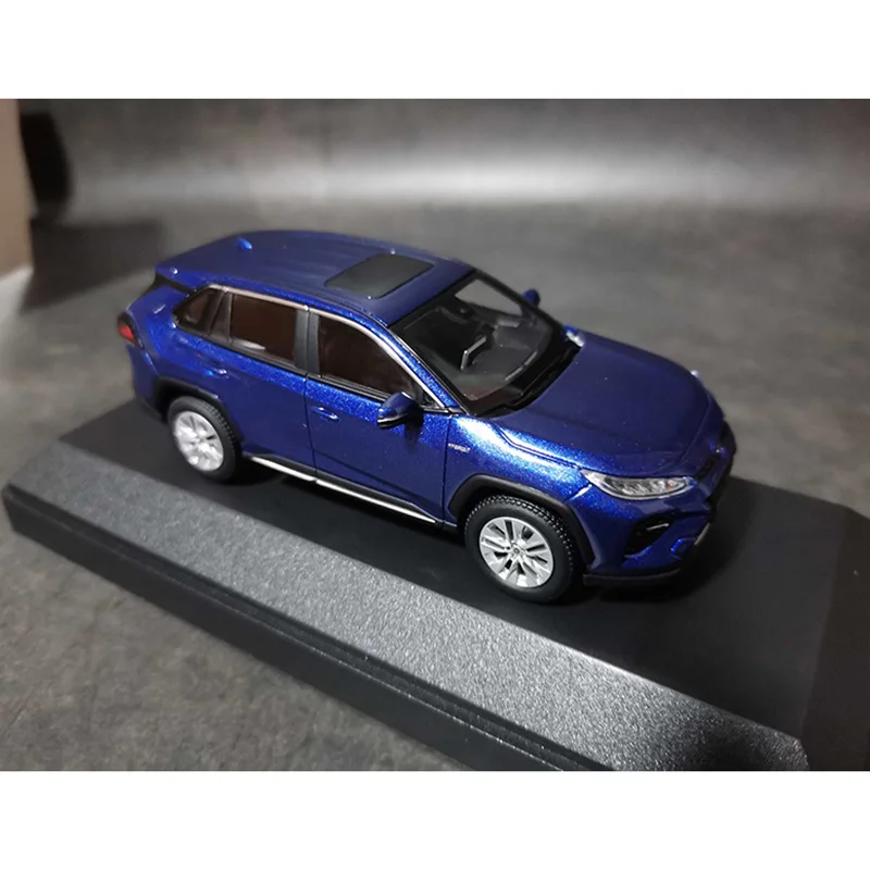 1:43 Scale WILDLANDER Alloy Car Model Collection Ornaments