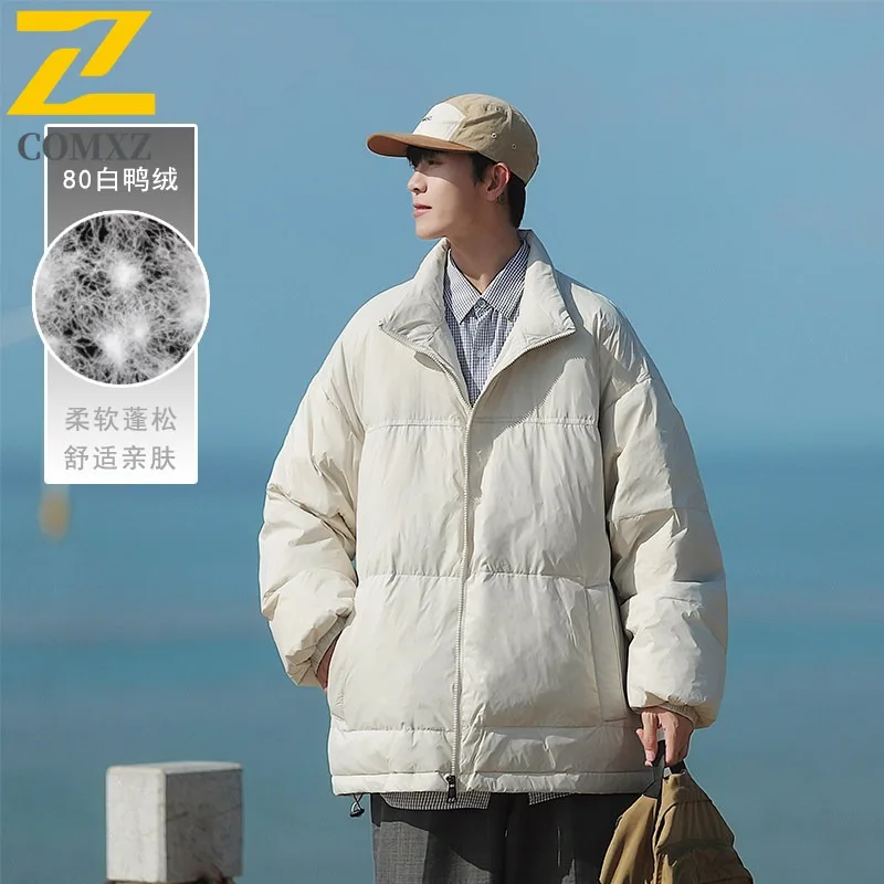 

COMXZ зимний пуховик для мужчин 2025 классический воротник-стойка снег ветрозащитная утепленная парка открытый кемпинг анти-холодное легкое пальто