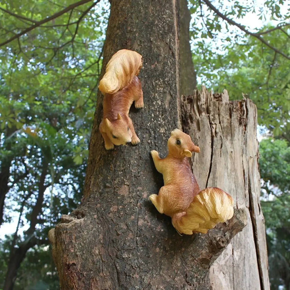 2pcs Crafts Resin Squirrel Hanging Statues Creative Waterproof Animal Figurines Exquisite Cute Miniature Sculptures Balcony