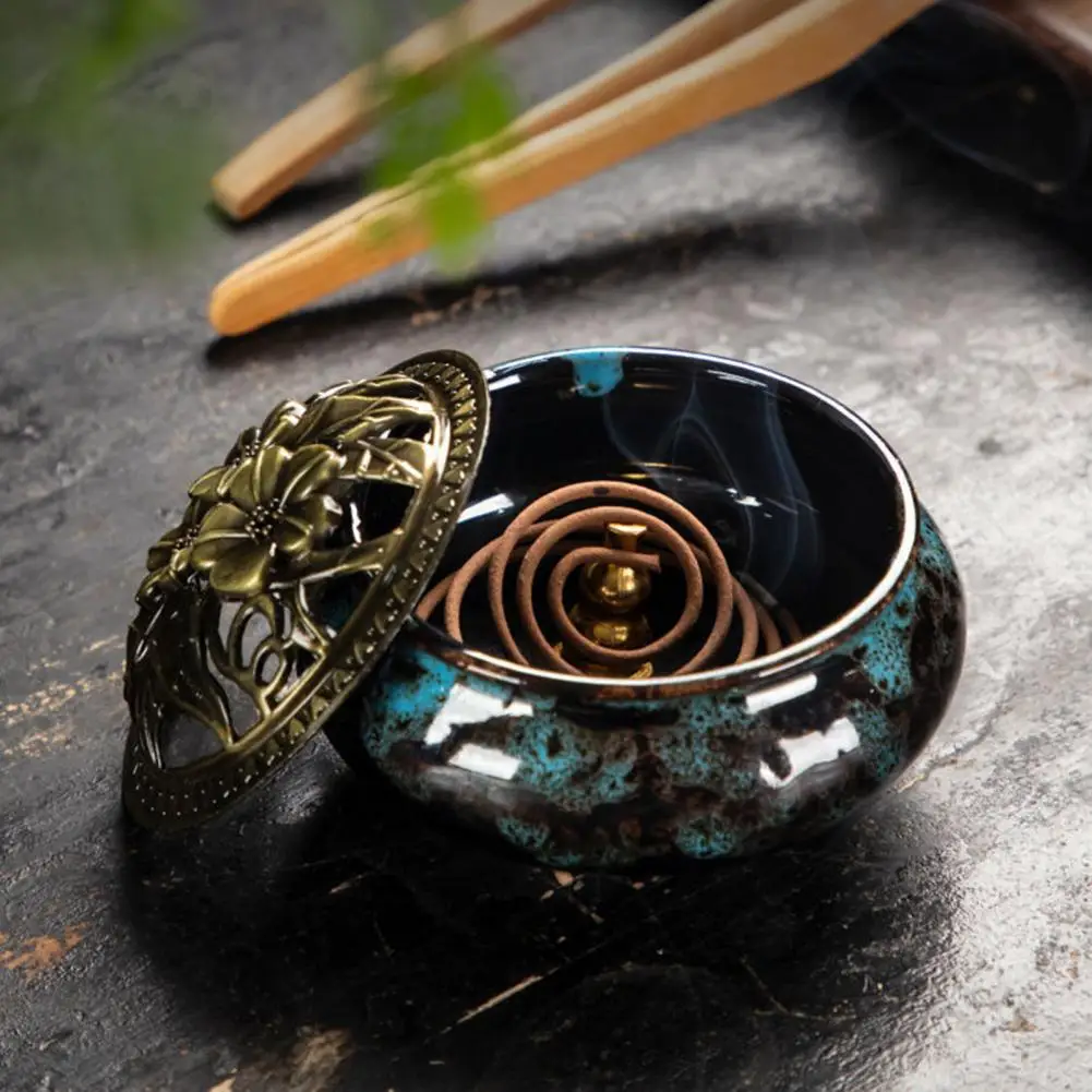 Incense Burner with Lid Hollow Top Slow Smoke Fireproof Ice Crack Pattern Peaceful Mind Censer Burner Living Room Supply 인센스 홀더