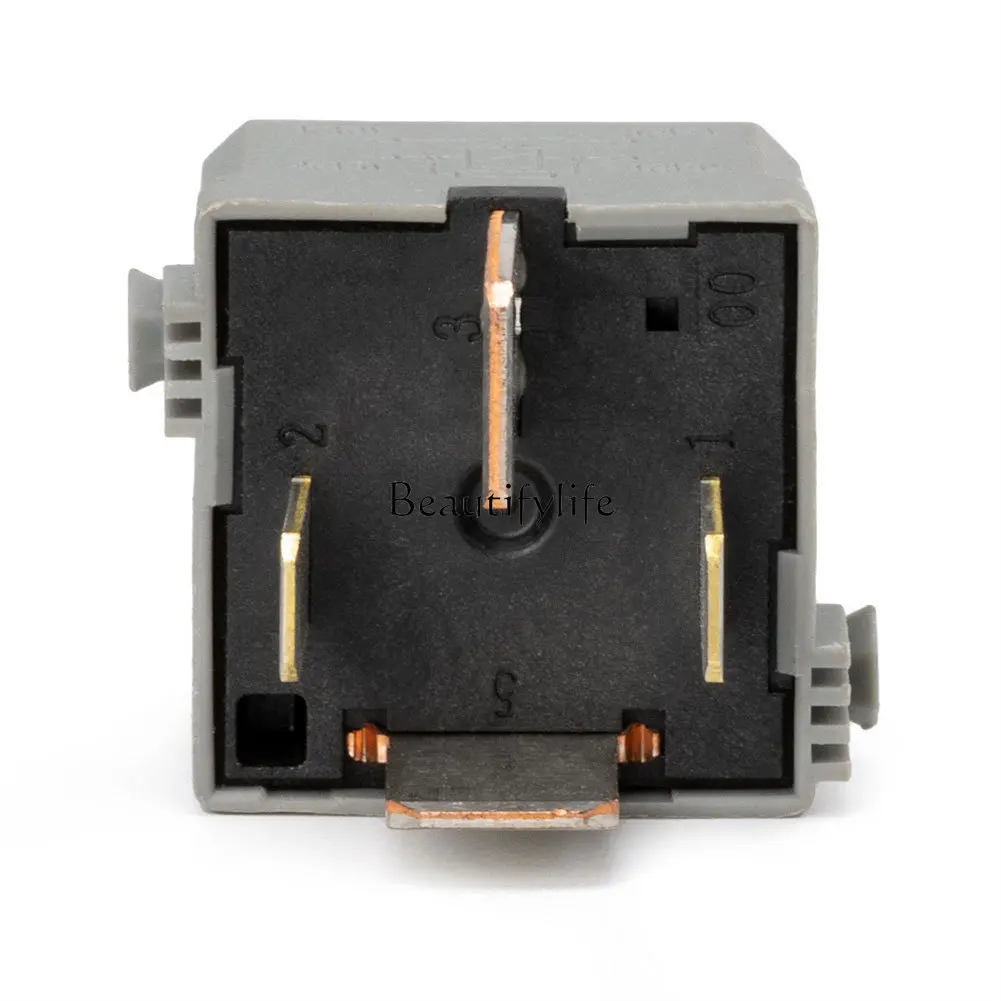 *Air pump relay A0025428719 auto parts 4RA00779310