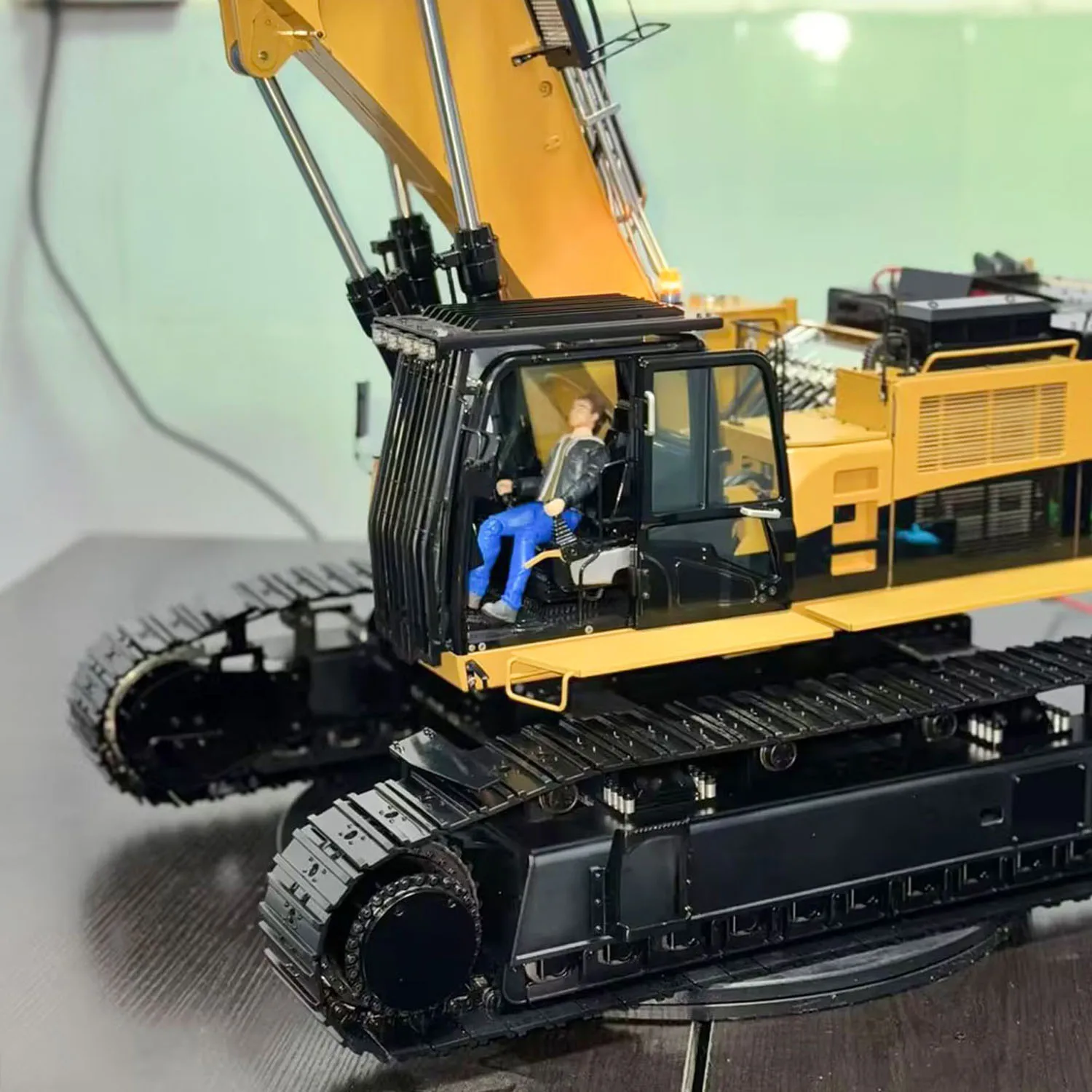 1/14 385CF Metal TOUCAN RC Digger Remoted Hydraulic Tracked Excavator Brushless Motor Light Sound PL18EV LITE Vehicle Model