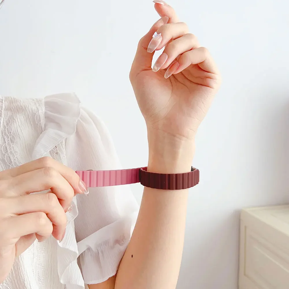 Cinturino in Silicone per Xiaomi Mi Band 8 bracciale cinturino sportivo per cinturino di ricambio per cinturino Miband8 Mi Band8 Manetic