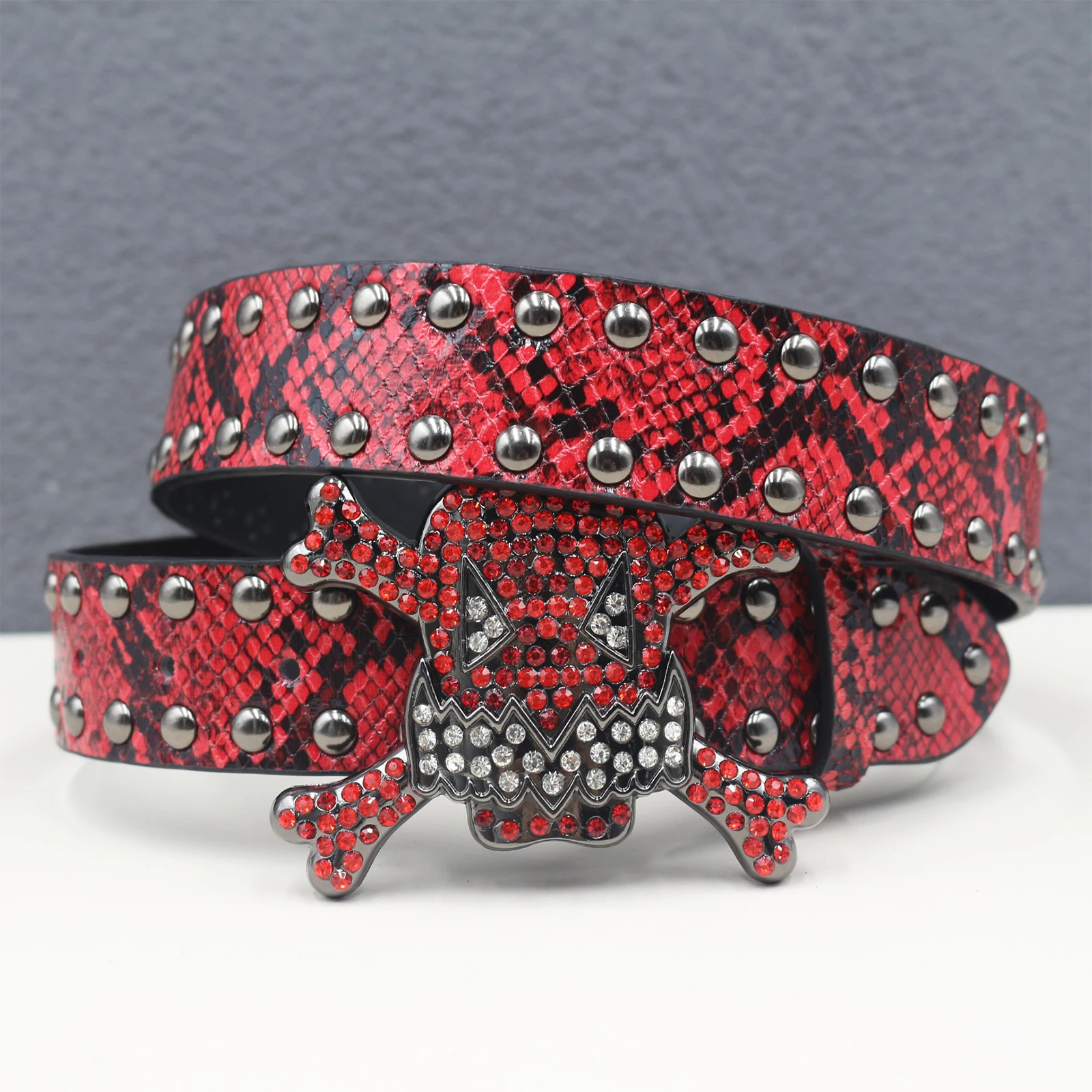 Snake pattern skull New Personalised Rivets  PU Leather Belt 107CM Men And Women Universal Fashion Hip-hop Punk Belt Ins Style