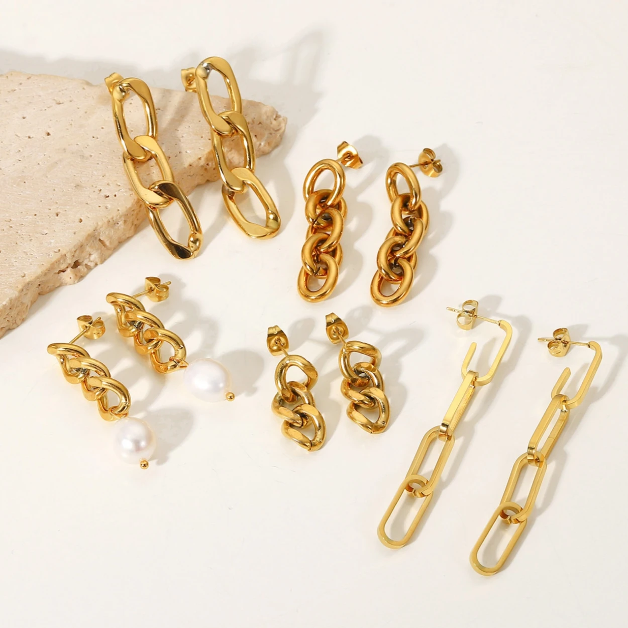 Klassische lange kubanische Ketten aus Edelstahl, baumelnde Ohrringe für Frauen, vergoldete Gliederquasten-Kettenohrringe, Statement-Schmuck