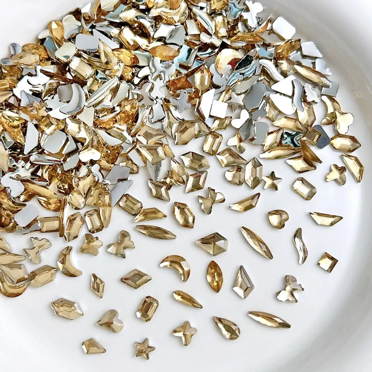 

3D Irregular Champagne Color Nail Rhinestones Charms Multiple Style Mini Droplet Moon Butterfly Nail Art Decorations DIY Nails