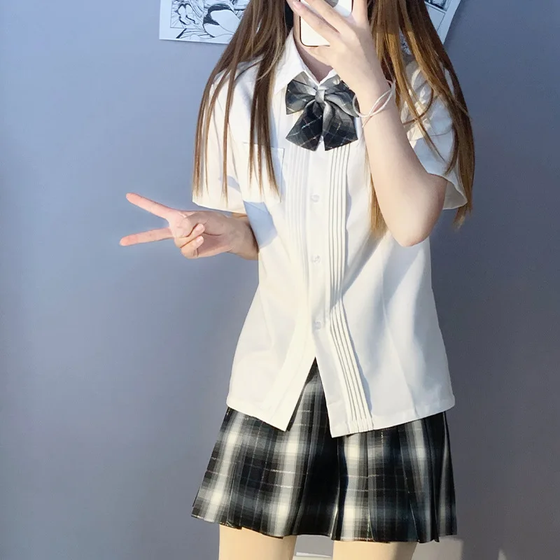 女の子のための日本の制服、白いtrの生地、長袖と半袖、acコーディオンプリーツ、カジュアルな卒業スーツ、jkシャツ