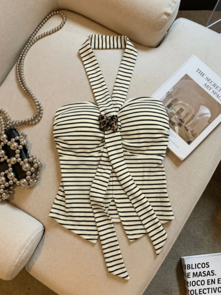 

Summer New Style Women's Slim Fit Stripe Sash Tube Top Korean Version Sweet And Spicy Girl Short Length Sleeveless Shirt