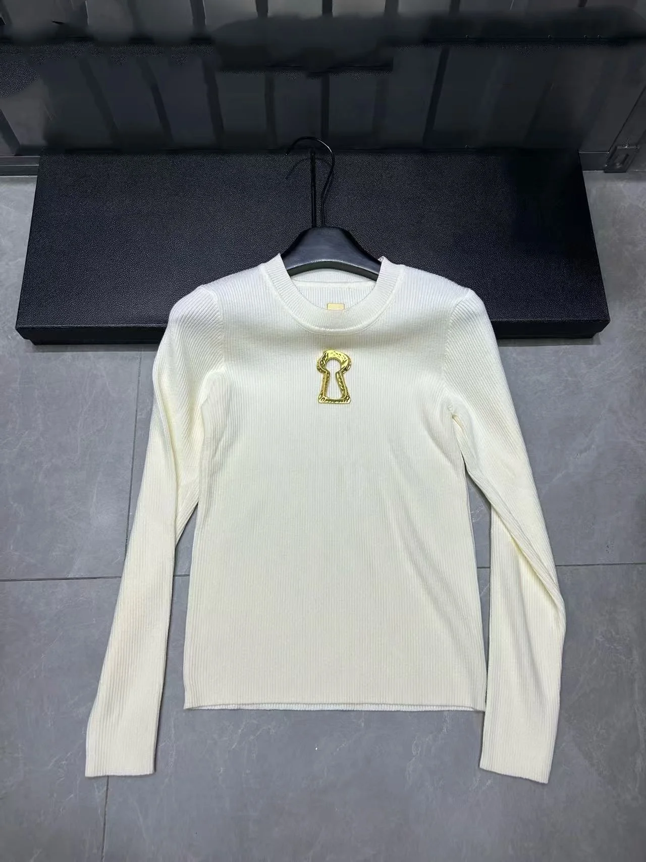 

Spring Autumn Solid Slim Spliced Sequined Basics Sweaters for Women O-neck Long Sleeves Hollow Out Casual Knitted Tops Female