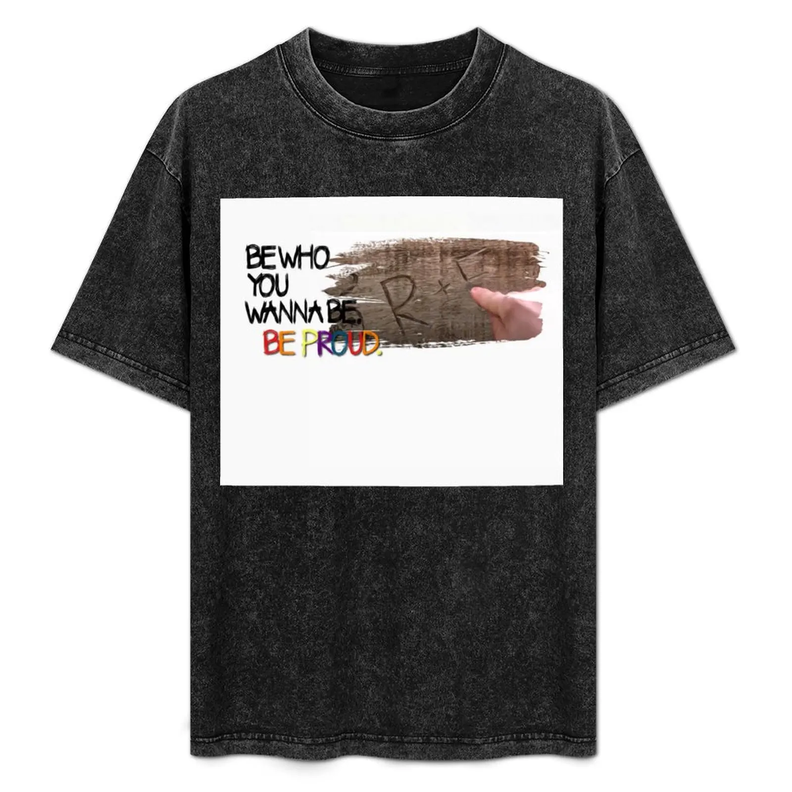 

Richie’s “be who you wanna be, be proud.” T-Shirt Lightweight Sport Basic T-Shirt