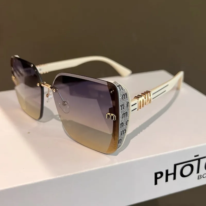 Vintage Square Frame Sparkling Sunglasses Korean Fashion INS Style Radiation Protection Sunglasses image 6
