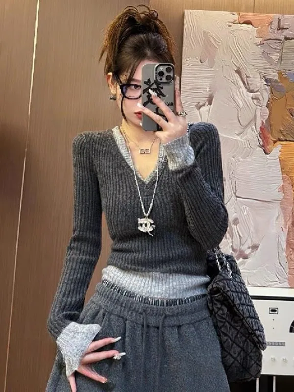 Autumn Winter V-Neck Knitted Sweater Women's Slim Fit Pull-Over Fake Two-Piece Versatile Casual Style Korean Commute Style