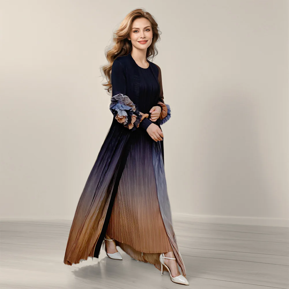 

High-end pleated fashion suit women's gradual change of color disc flower long outer coat with inner dress two-piece robe simple
