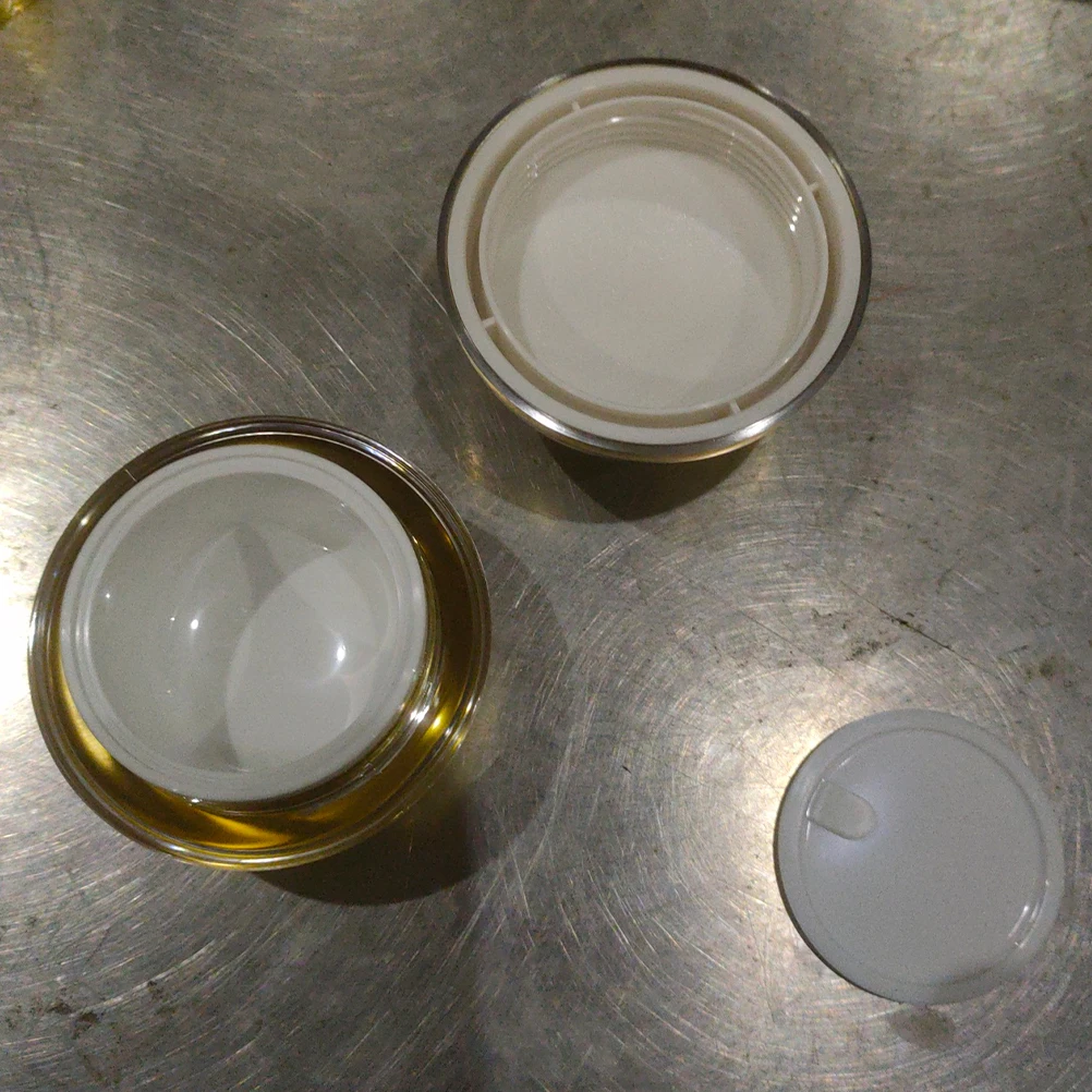 

1pc Plastic Cream Bottle Storage Jar Empty Makeup Sample Container Travel Size Sealed Face Body Lotion Soap