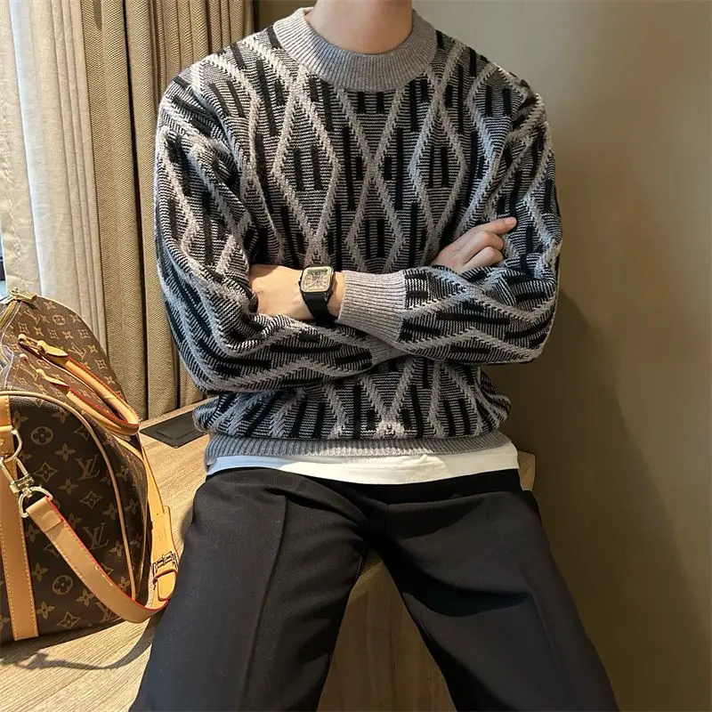 Fashion O-Neck Spliced Plaid Casual Sweaters Men's Clothing 2024 Autumn Winter New Loose All-match Pullovers England Tops