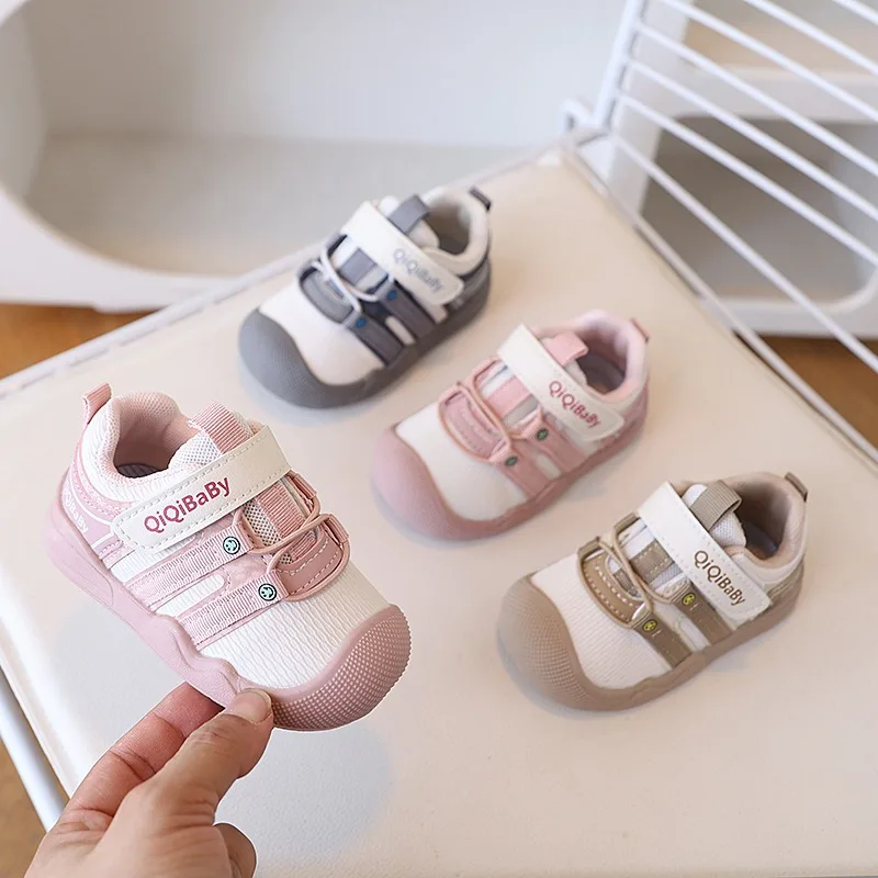 

Новинка 2023 года, универсальная детская повседневная обувь для девочек и мальчиков, осенняя модная стильная нескользящая простая прогулочная обувь с мягкой подошвой