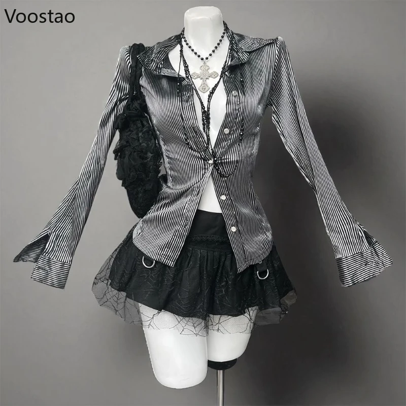 

Готический комплект Y2k из 2 предметов, женская повседневная кружевная лоскутная рубашка в полоску в стиле панк, топы, мини-кружевная юбка, костюм, женская уличная модная одежда, наряд