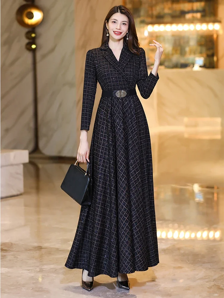 Best Birthday Dress Autumn: The Perfect Black Plaid Long-Sleeve Style for  Fall Celebrations