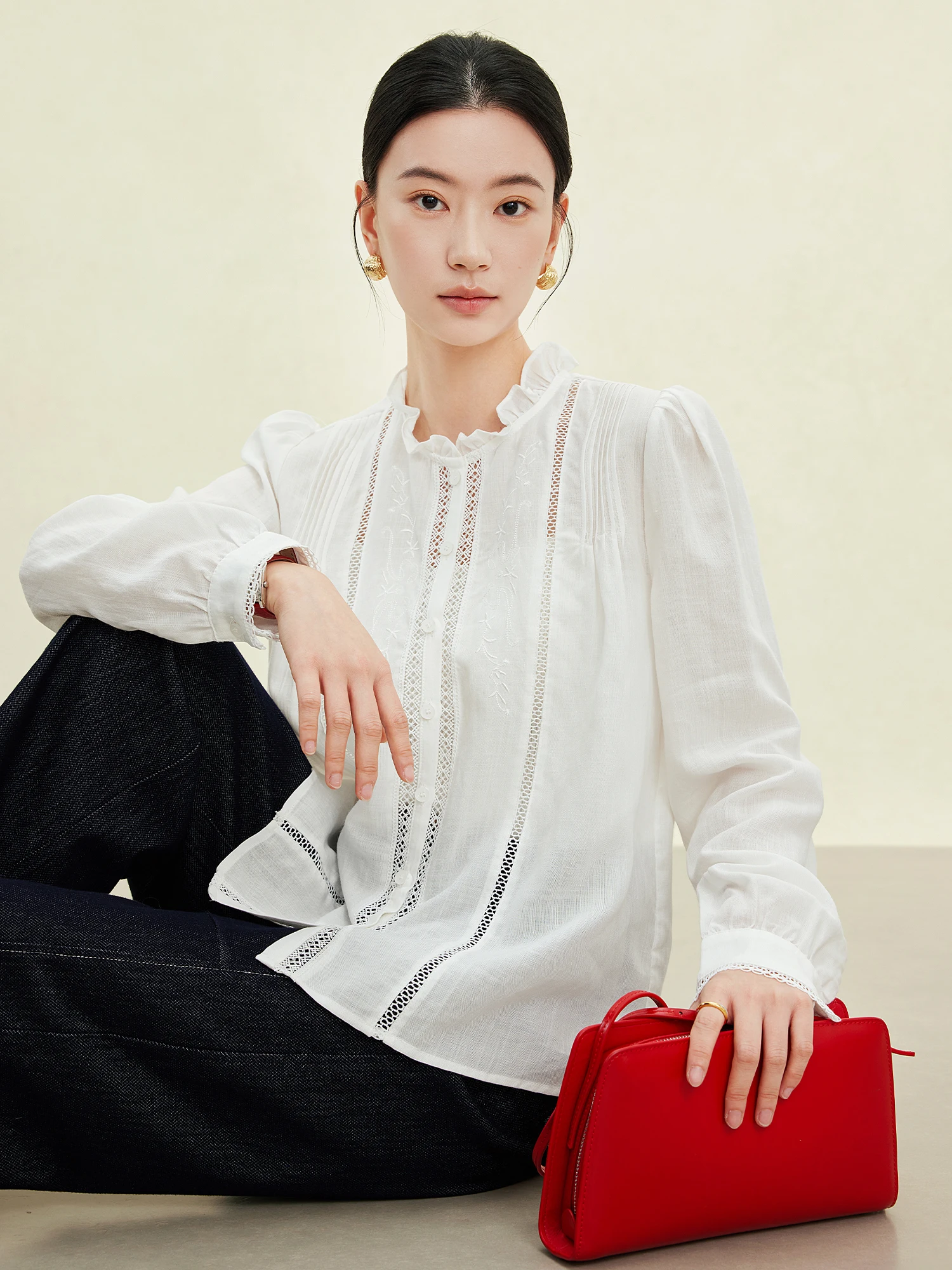 

Ji Qirui Xi Lenzel Flax Embroidered irt Stand Collar Multi-Functional Anti-Aging for Commuting with Wood ain Ruffle Design