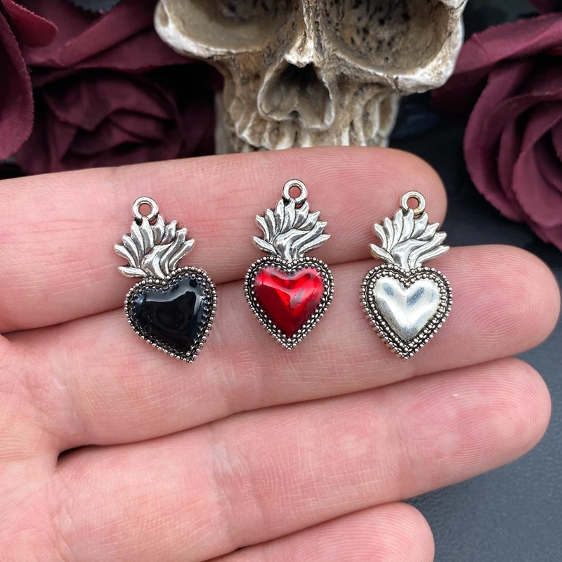 8pcs 25*13mm Flaming Sacred Heart Charms Enamel Sacred Heart Pendant Designer Charms Fit Jewelry Making DIY Jewelry Findings