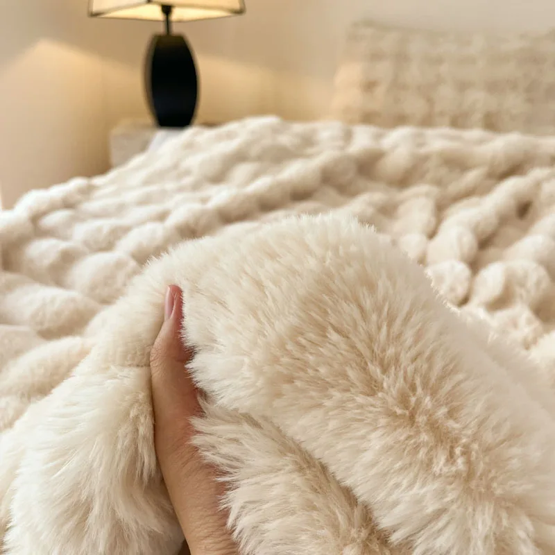 Thickened Warm Bubble Quilted Double Layer Soft Luxury Faux Rabbit Fur Blanket Living Room Bedroom Sofa Cover Blanket