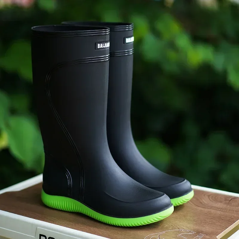 Botas de lluvia para hombre, zapatos de agua de tubo largo, zapatos de trabajo de seguridad impermeables antideslizantes, plataforma negra y roja,