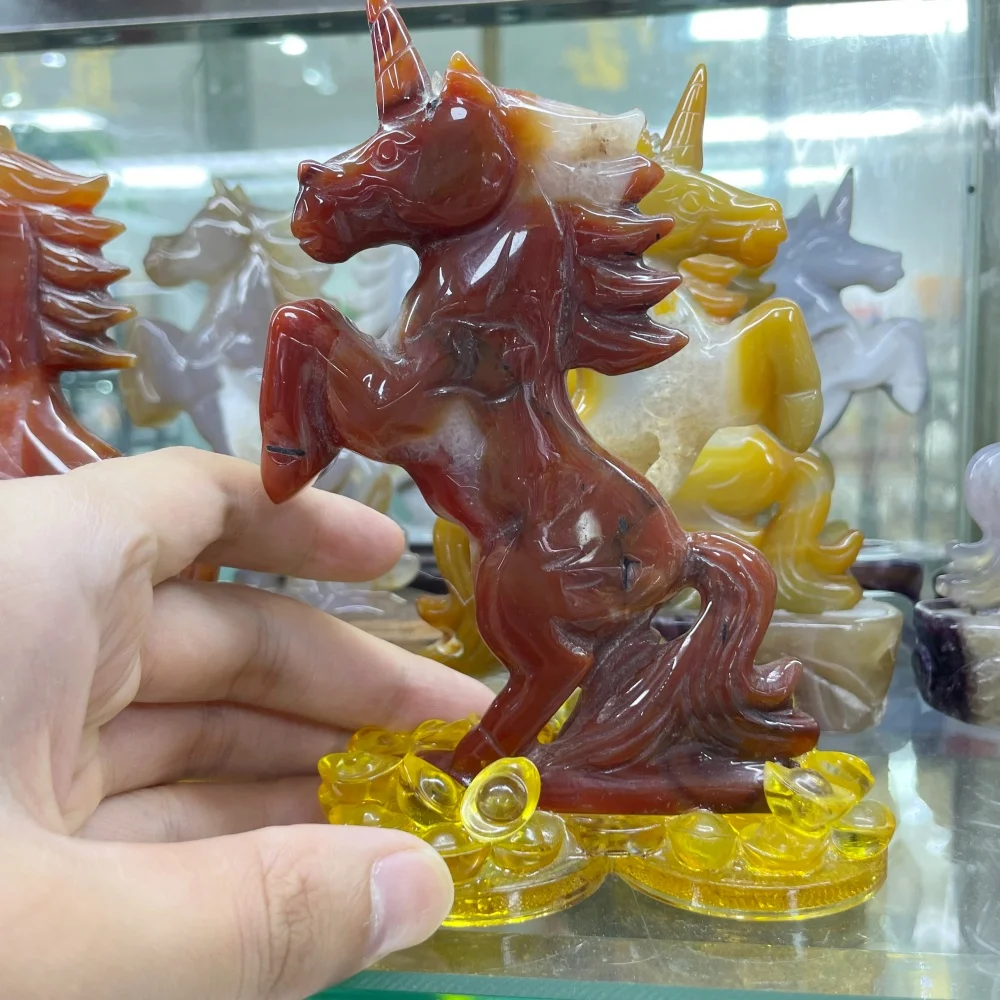 14cm Natural Red Agate Unicorn Figurine Crystal Unicorn Statue Fantasy Animal Ornament Home Desk Decor Lucky Collectible Gift