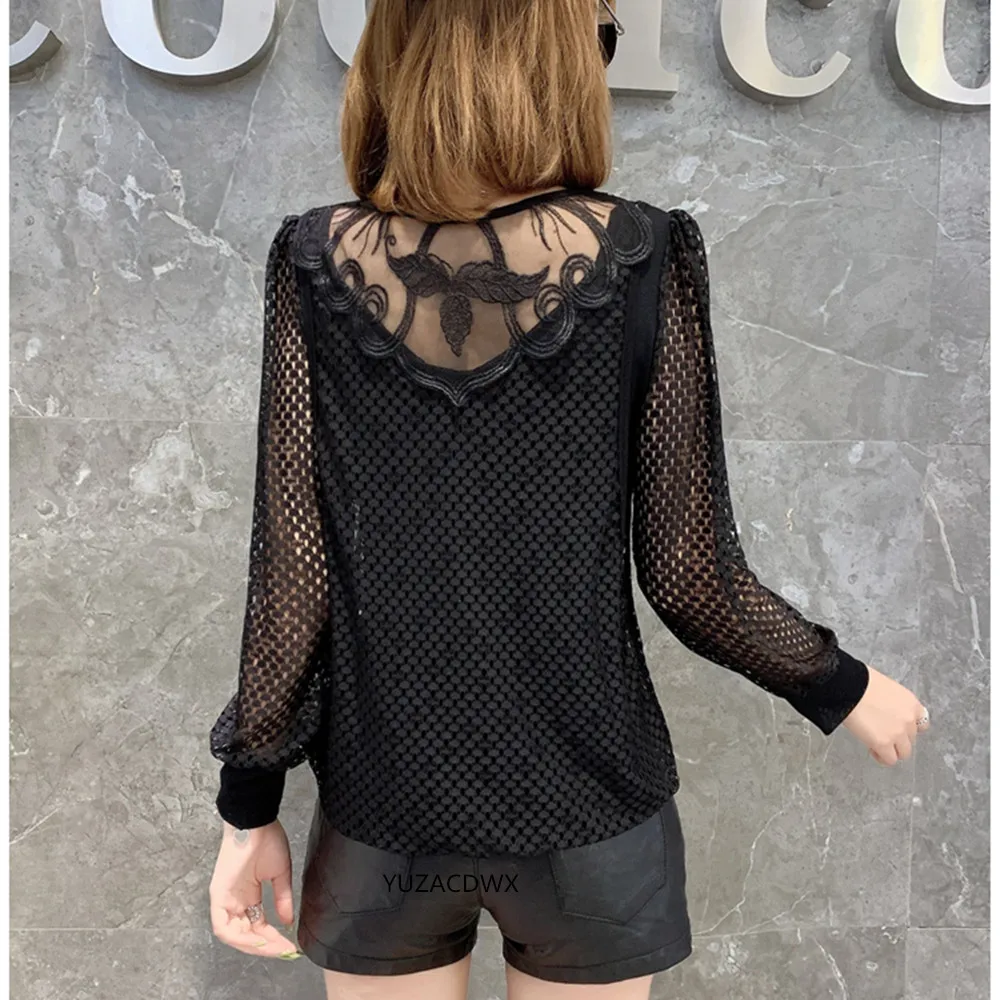

M-3XL Women's T-Shirt New 2025 Autumn Long Sleeve Patchwork Embroidered Mesh Tops Hollow Out Lace Shirt Blusas