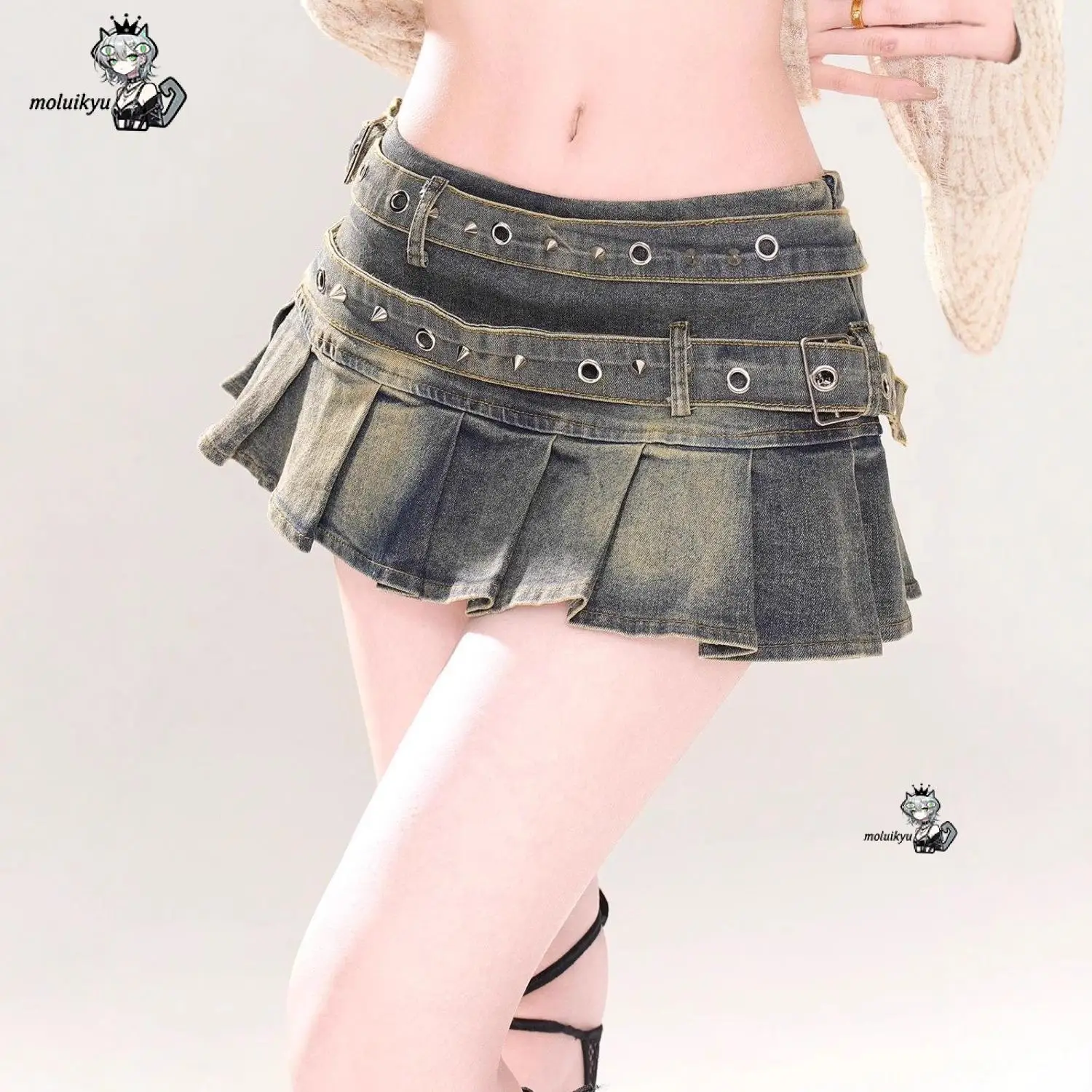 

Y2K Women's Denim Pleated Mini Skirt with Double Belts, Black High Waist A-Line Short Skirt, Girls Harajuku Streetwear Aesthetic