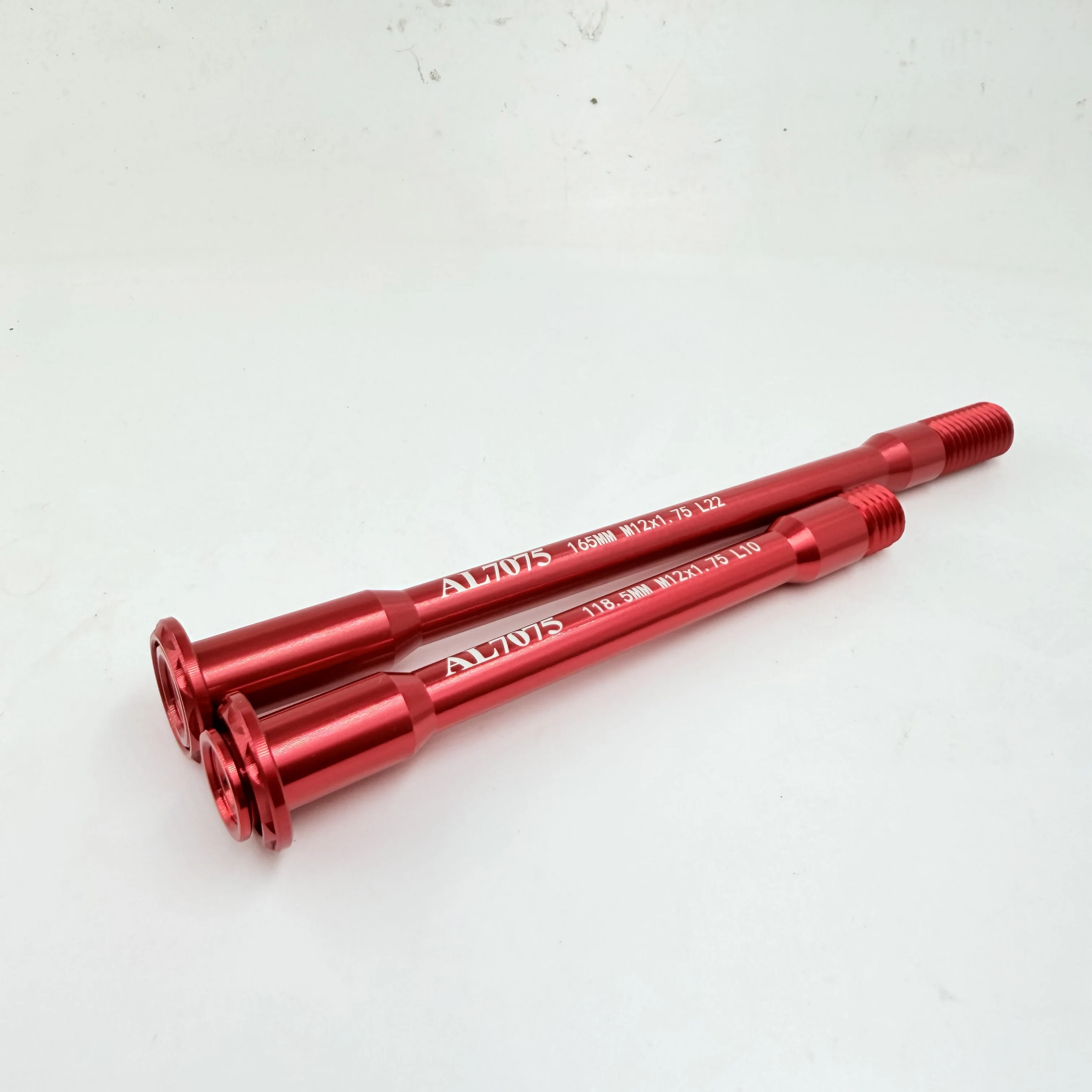 トレック マドン SLR Gen 7用超軽量スルーアクスルロッド、自転車部品