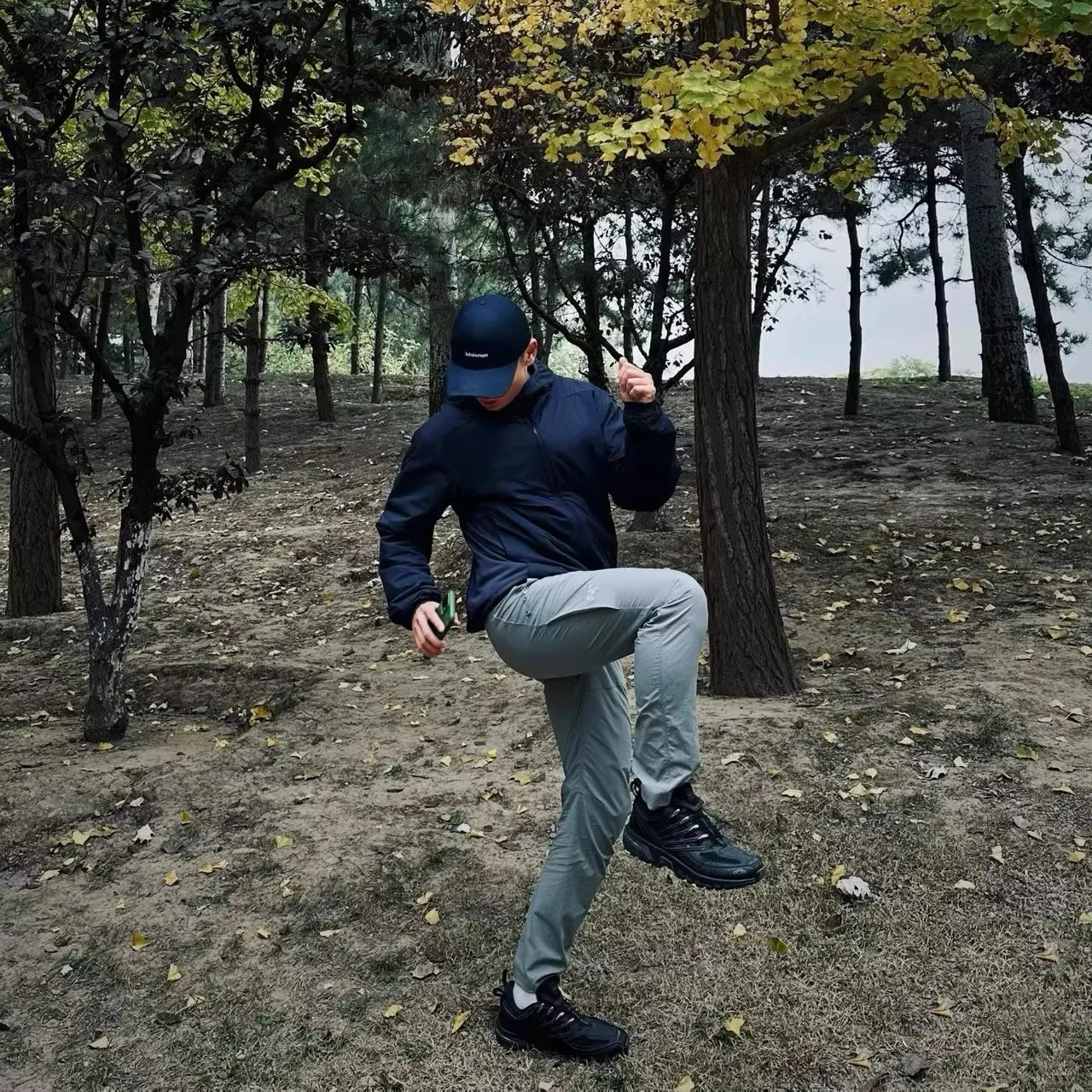 

New Snowy Warm Cotton Jaet 2025 Autumn Winter High End Outdoor Lightweight Thermal Windproof Cold Resistant Men's Cotton Coat