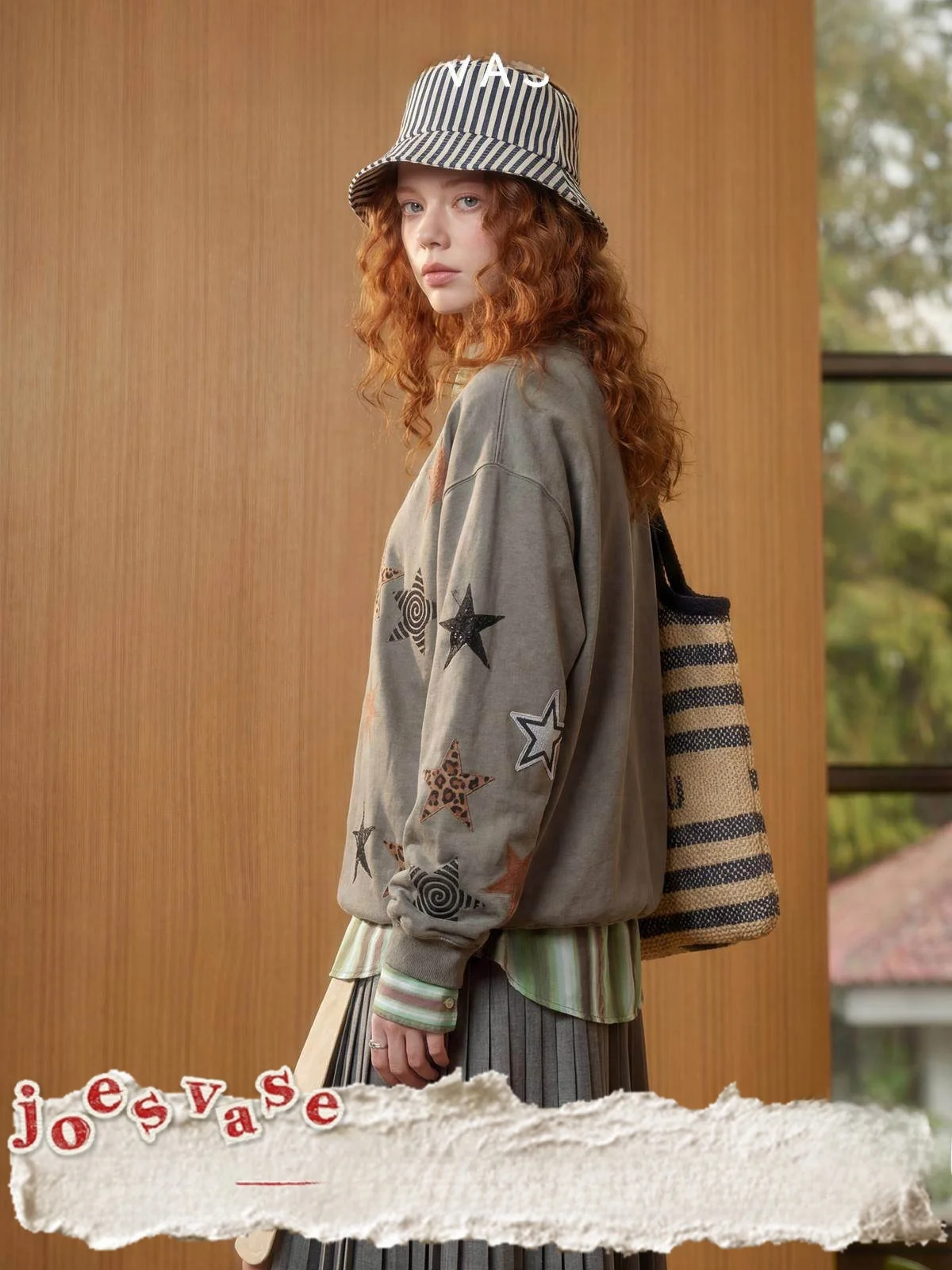 

ey Galaxy Print round Ne T-irt Women's Loose Fit Vintage Sle Long Sve Top for Commuting Autumn New Arrival