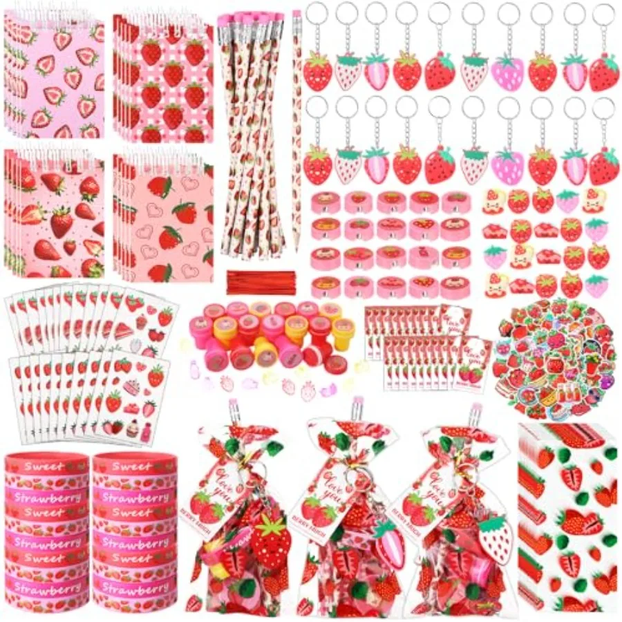 

Набор из 10 предметов для вечеринки в стиле клубники: подарочные пакеты, карандаши, блокнот, точилка, браслеты-хлопушки, кольца, брелоки, тату-наклейки