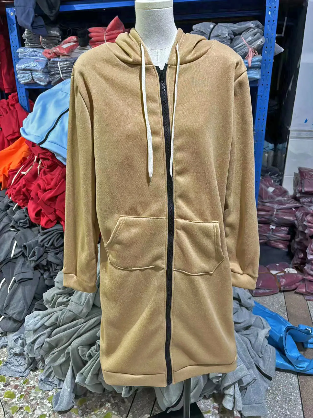 Long Zip Hooded Sweat Jacket For Women Drawstring Long Sleeve Outerwear With Side Pockets For Cold Season Daily Matching