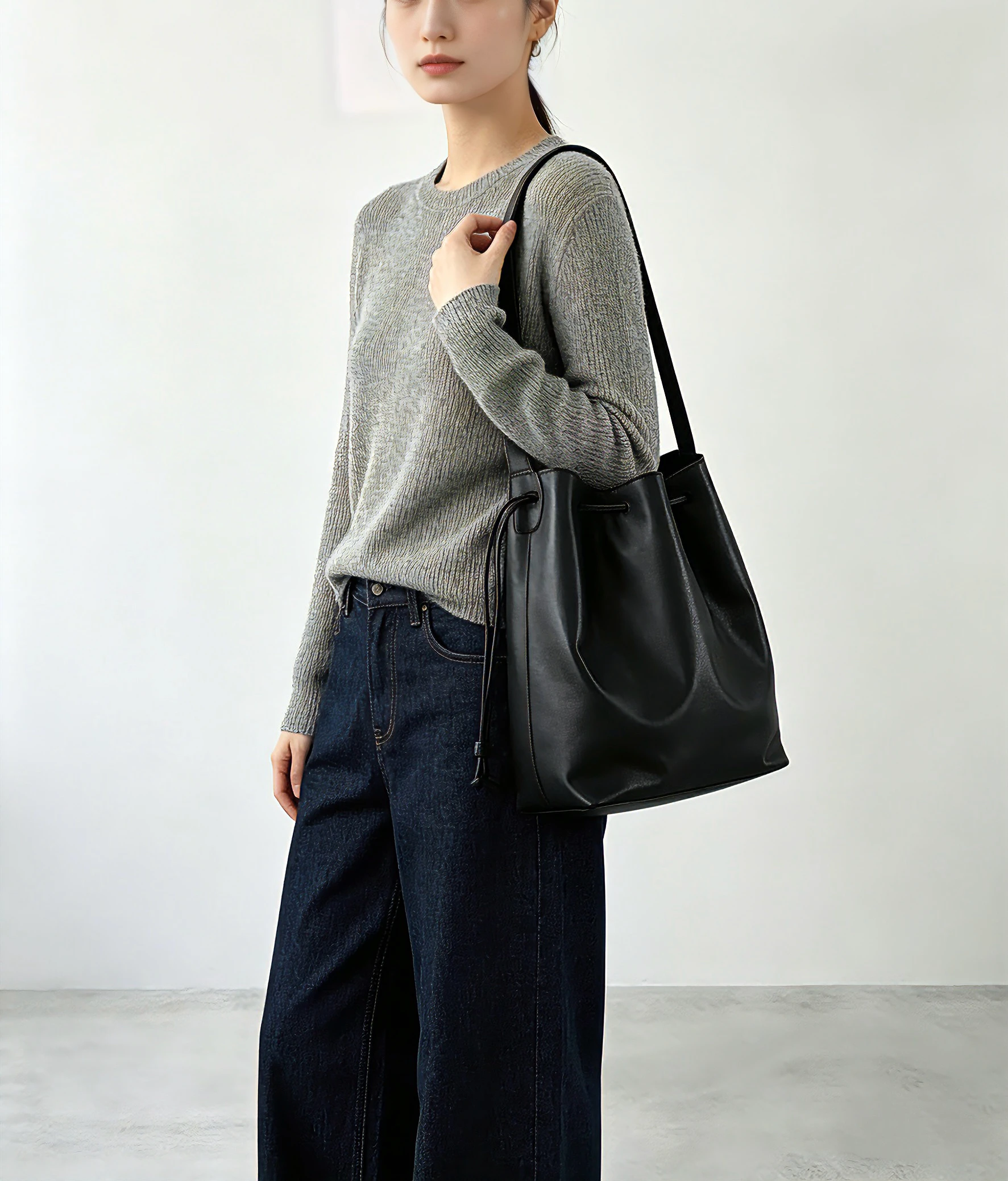 Fashionable Minimalist Top Layer Cowhide Leather Single Shoulder Tote Bag Women's Commuter Bag Underarm Bucket Bag
