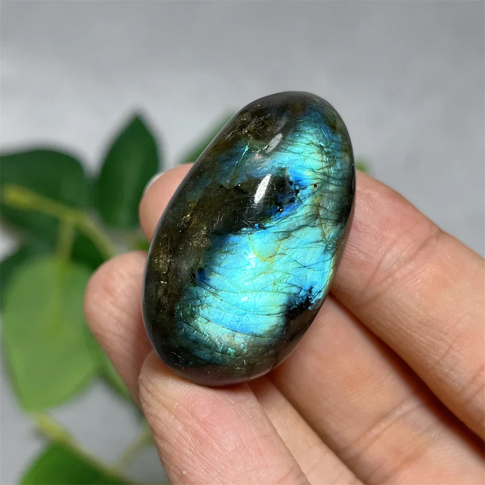 

Labradorite Palm Mini Rainbow Gift Pendant Natural Crystal Colour Carving Gift Stone Quartz Mineral Home Decoration Meditation