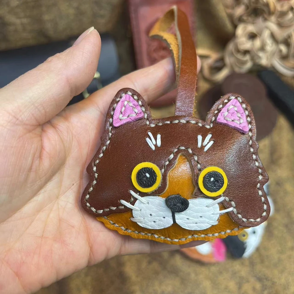

Cat Theme Latest Cowhide Bag Hanging Sheepskin Key Chain Backpack Bag Charm Diy Bag Decor Great Gift Bag Accessories