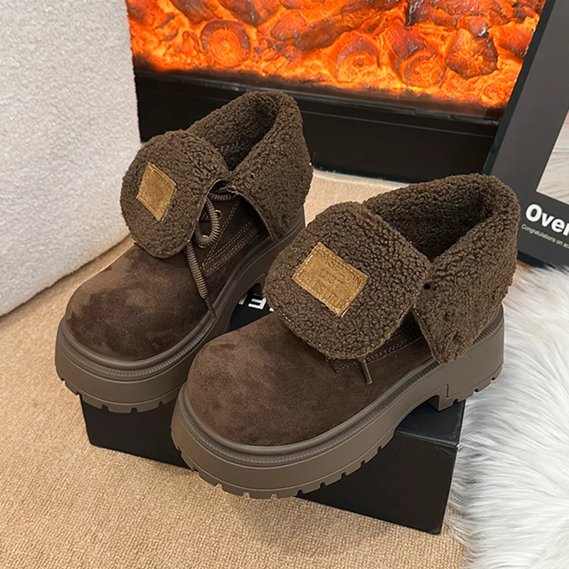 الفراء حذاء من الجلد المرأة عالية الكعب قصيرة أفخم أحذية قطنية دافئة 2025 موضة جديدة أحذية الثلوج الراحة الشتاء الدانتيل يصل Mujer بوتاس