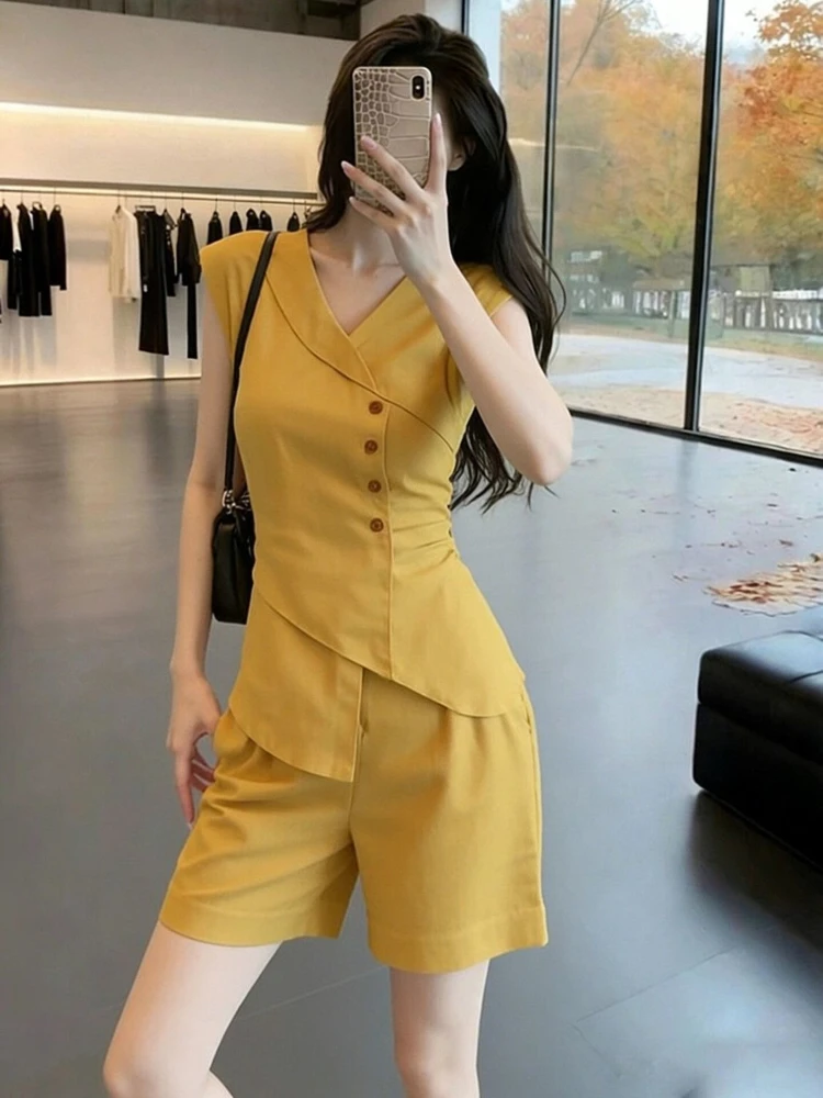 

Summer new solid color temperament two-piece set women's fashion V-neck irregular hem shirt+high waisted shorts elegant set