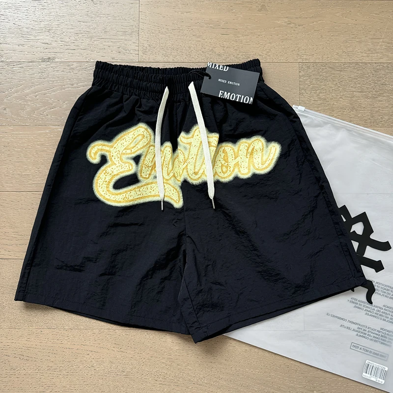 

Реальные фотографии СМЕШАННАЯ ЭМОЦИЯ Шорты Спортивные штаны Модные уличные буквенные принты Свободные повседневные мужские короткие брюки с эластичной резинкой на талии